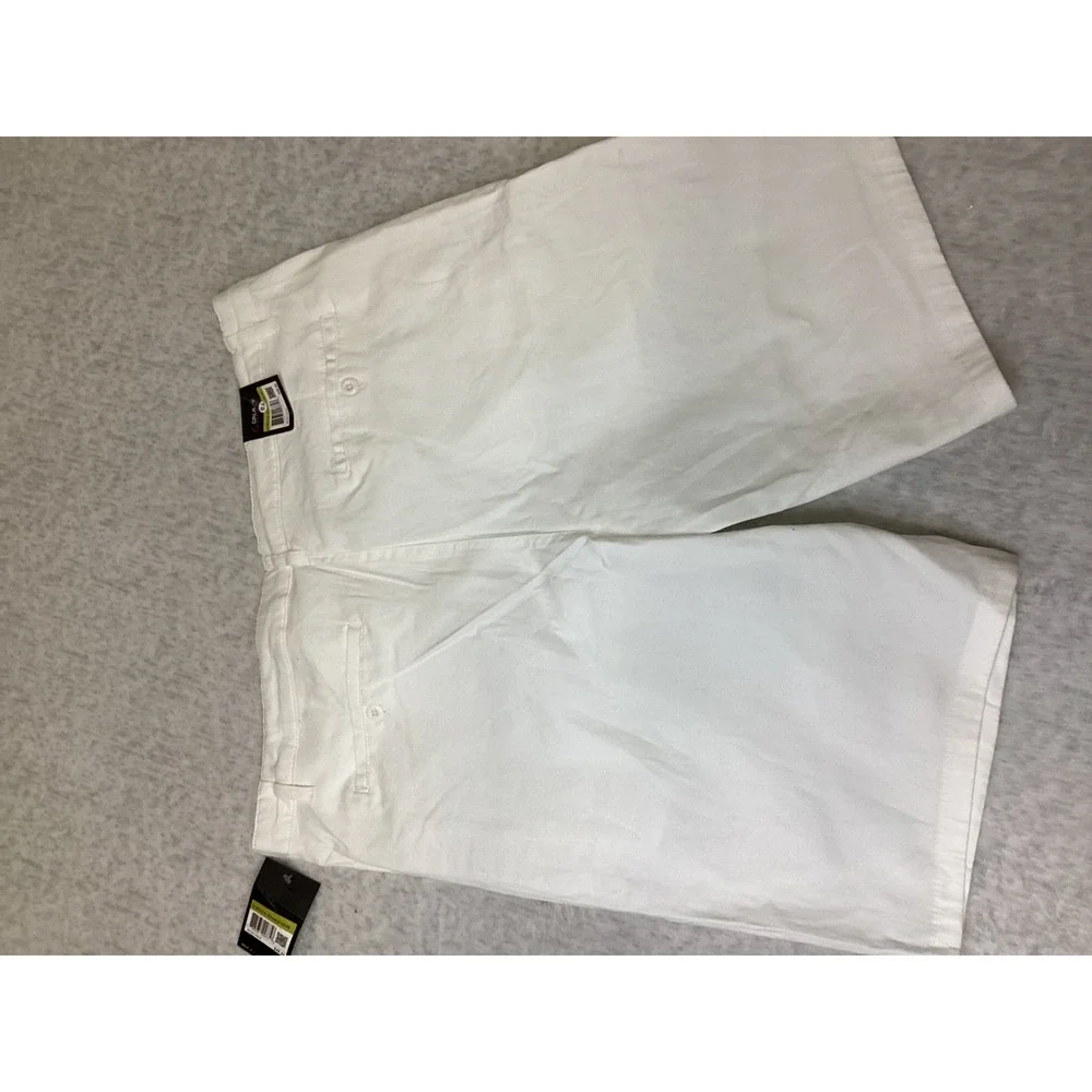 Galaxy by Harvic Mens White Flat Front Casual Shorts G/MSCS-800WH Size 40